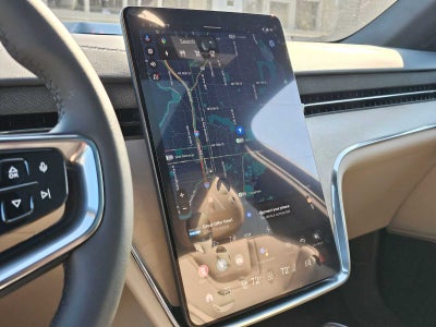 2025 Volvo EX90 Plus
