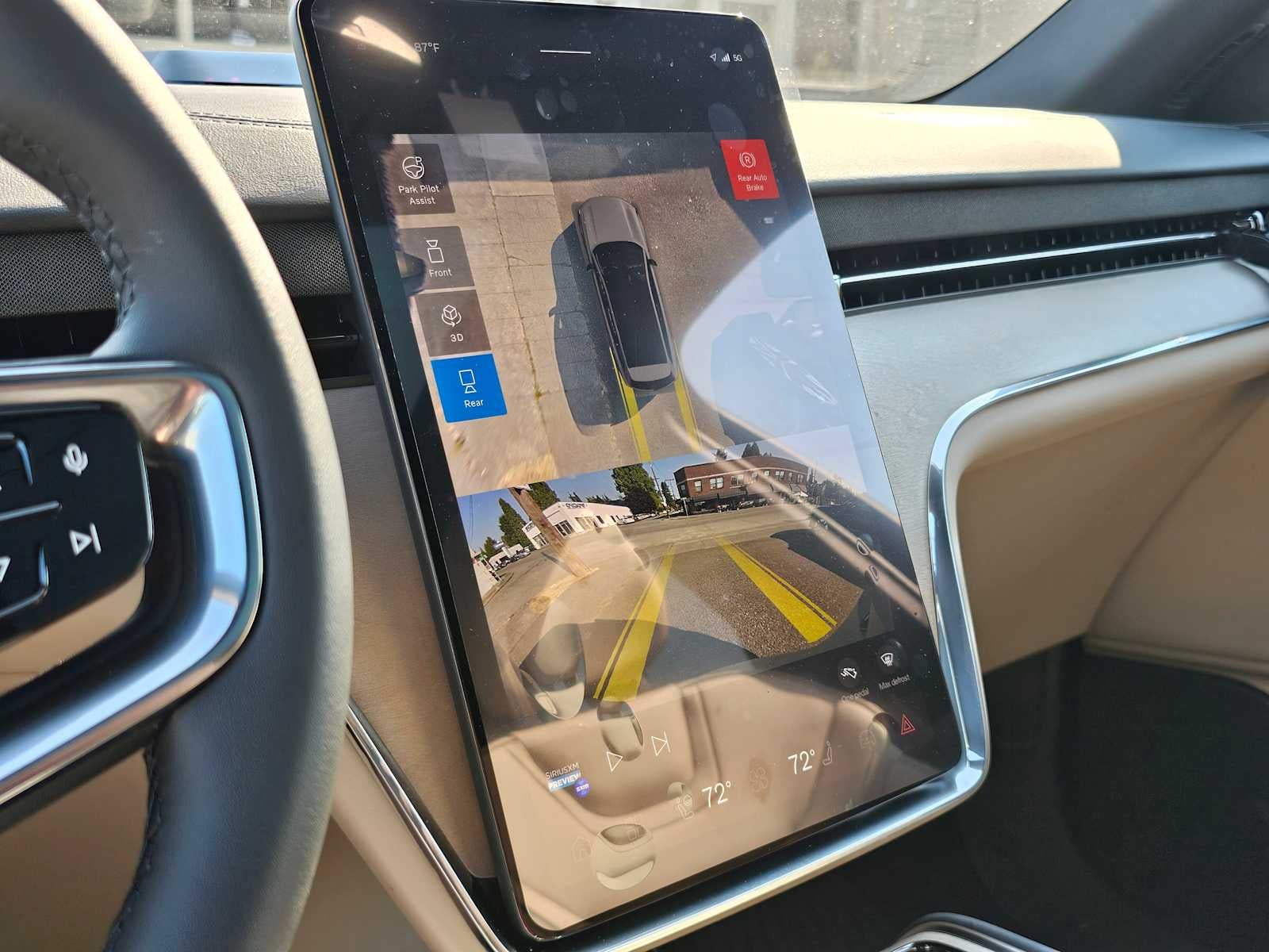 2025 Volvo EX90 Plus