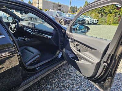 2025 BMW 530i xDrive 530i xDrive