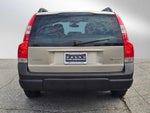 2004 Volvo V70 Base