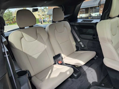 2026 Volvo XC90 Plus