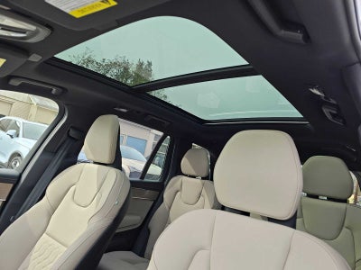 2026 Volvo XC90 Plus