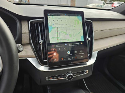 2026 Volvo XC90 Plus