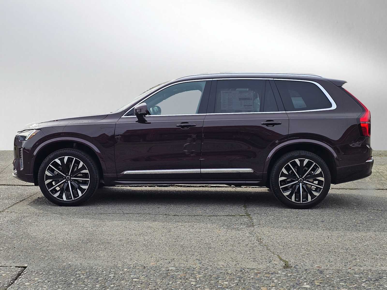 2026 Volvo XC90 Plus