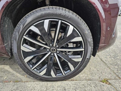 2026 Volvo XC90 Plus