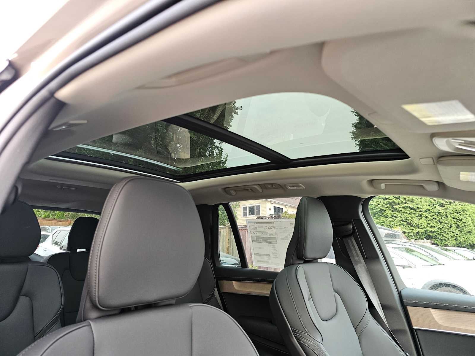 2026 Volvo XC90 Plus