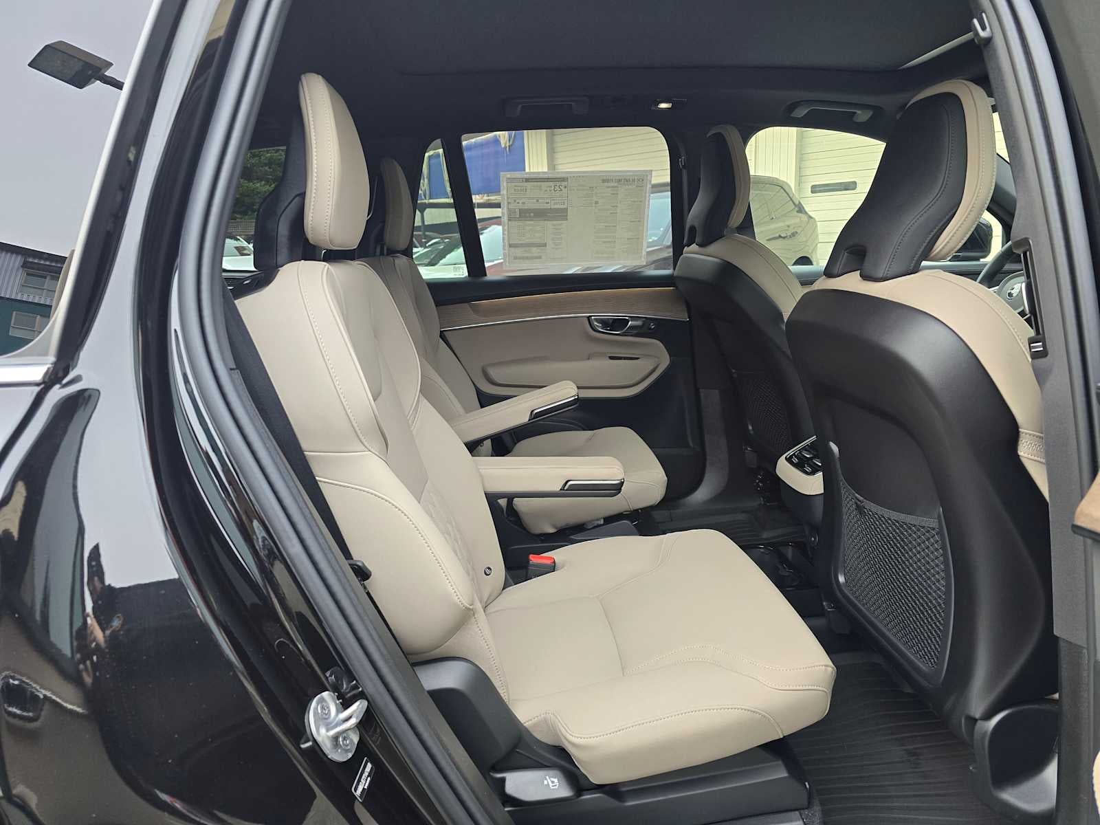 2026 Volvo XC90 Plus