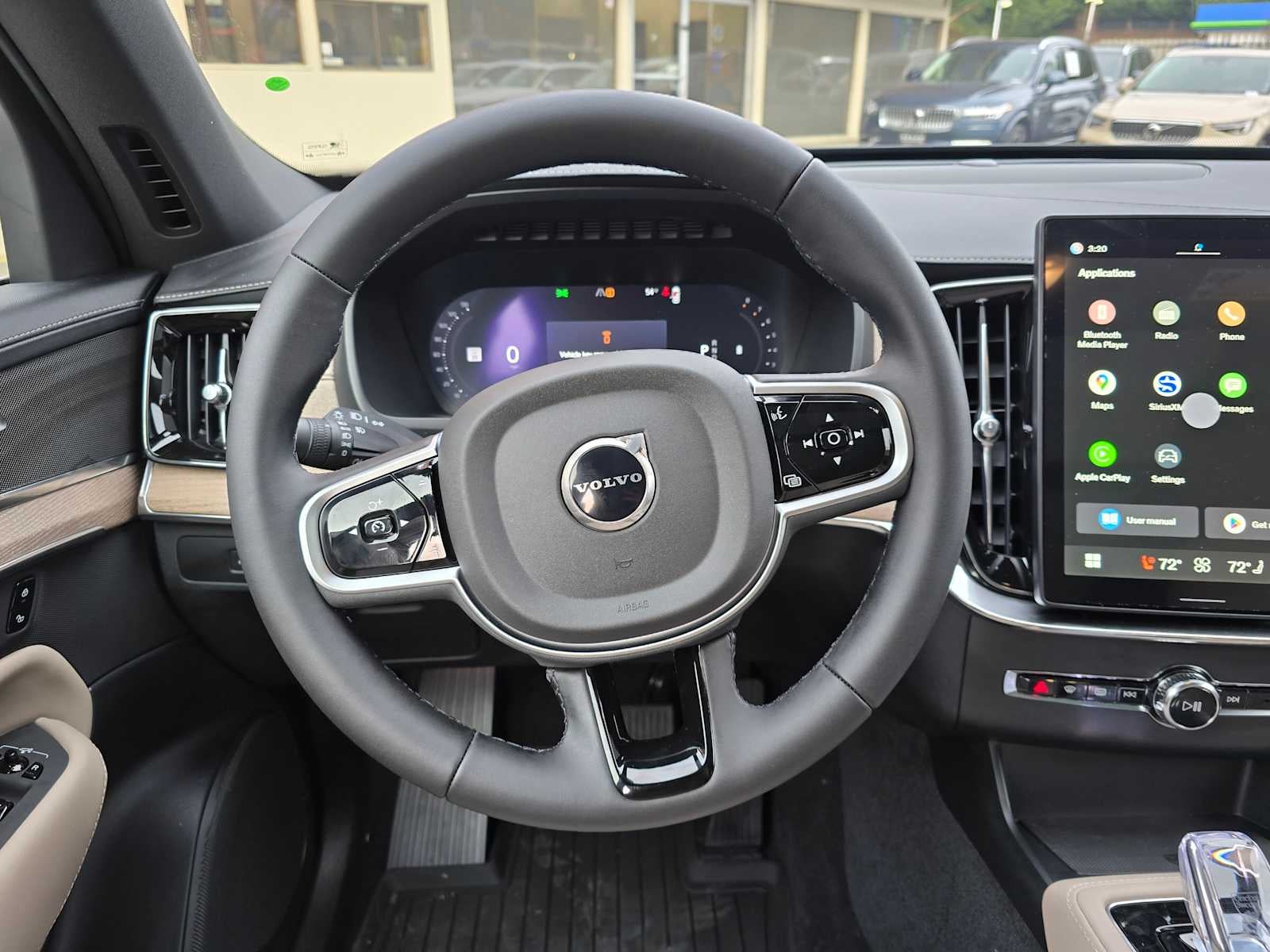 2026 Volvo XC90 Plus