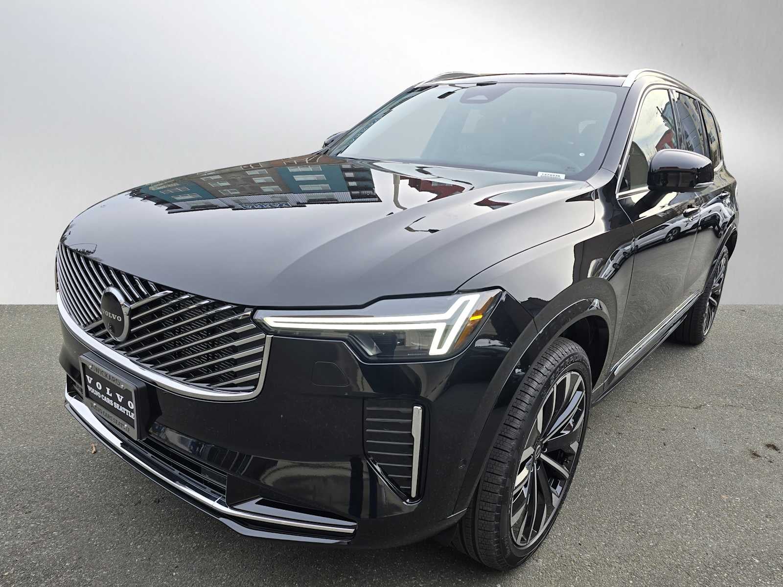 2026 Volvo XC90 Plus