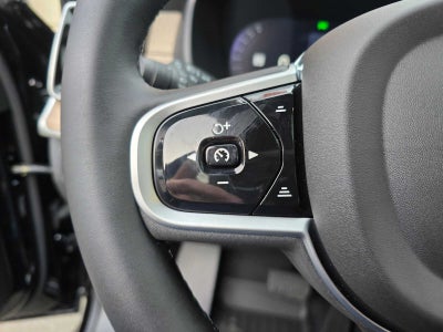 2026 Volvo XC90 Plus