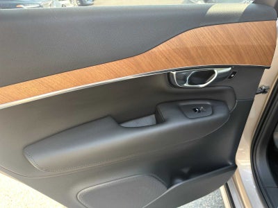 2025 Volvo XC90 Plus