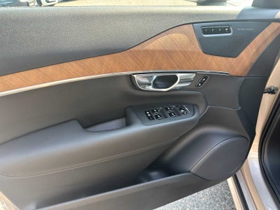 2025 Volvo XC90 Plus