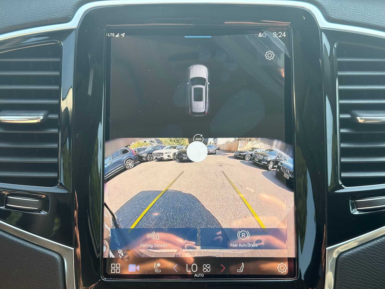 2025 Volvo XC90 Plus