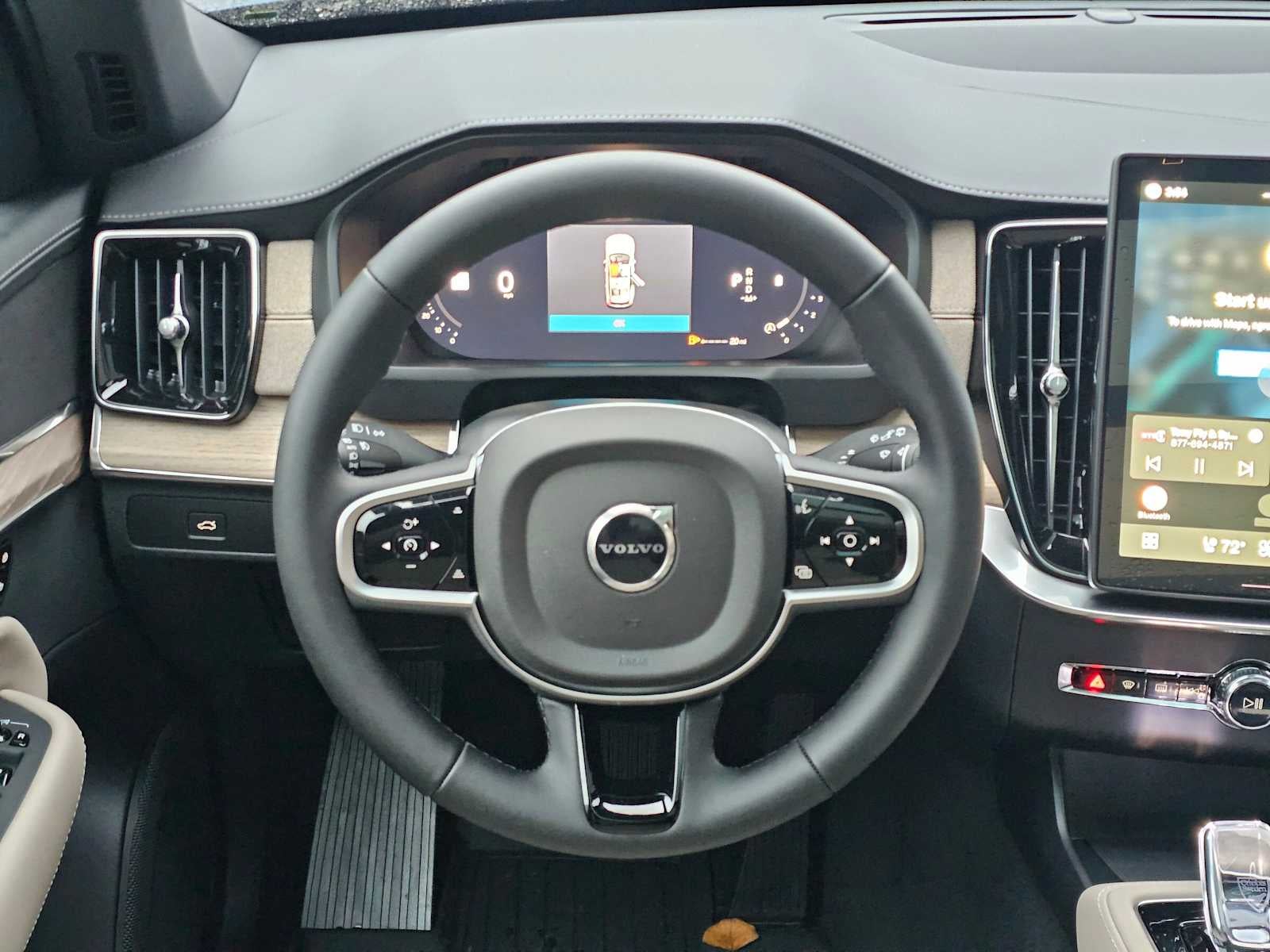 2026 Volvo XC90 Plus
