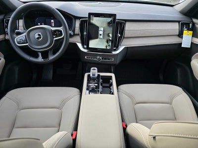 2026 Volvo XC90 Plus