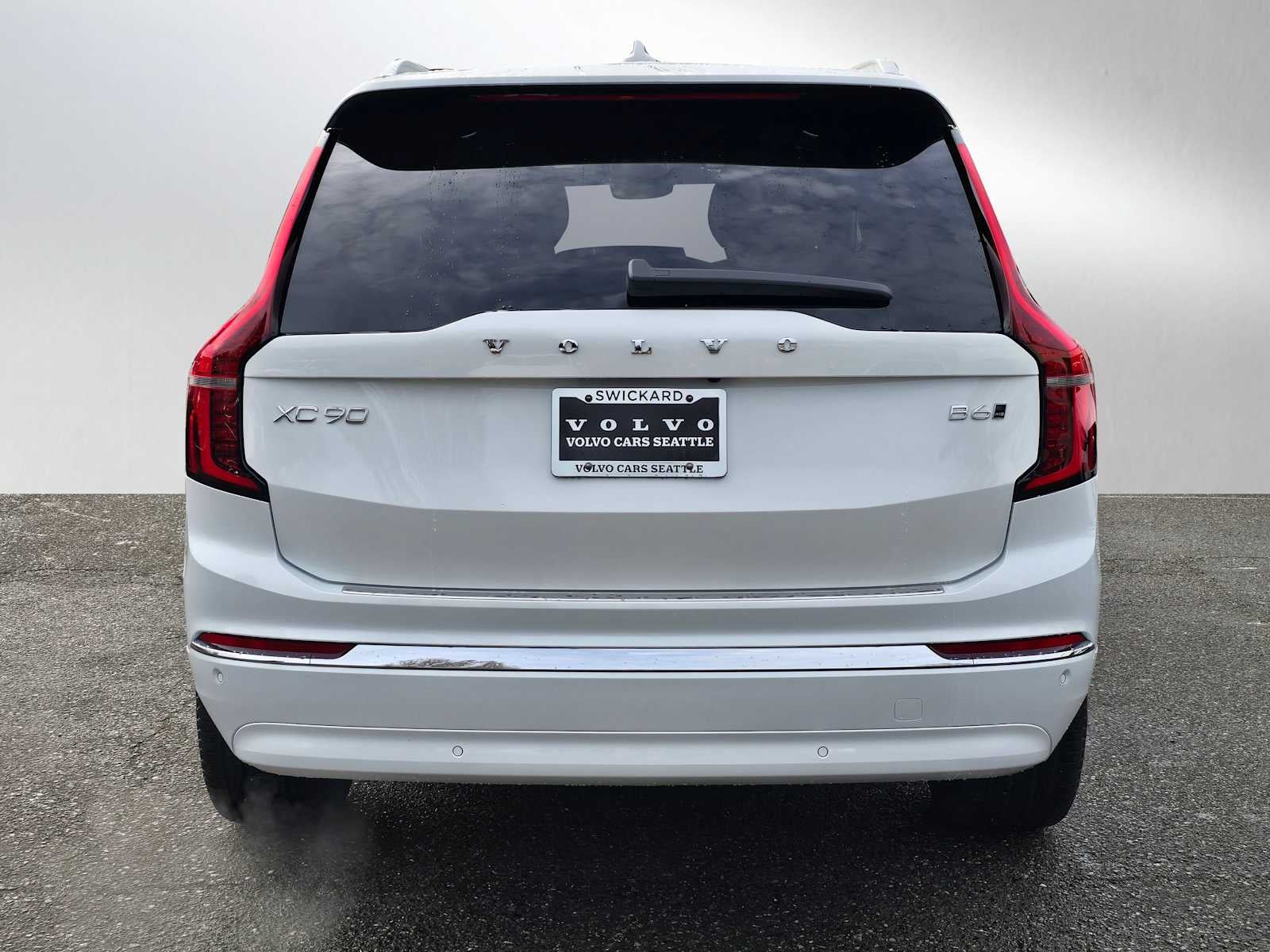 2026 Volvo XC90 Plus
