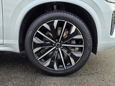 2026 Volvo XC90 Plus