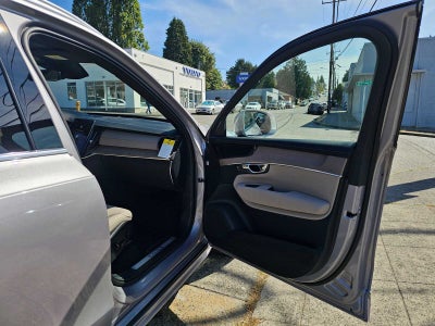 2027 Volvo XC90 Plus