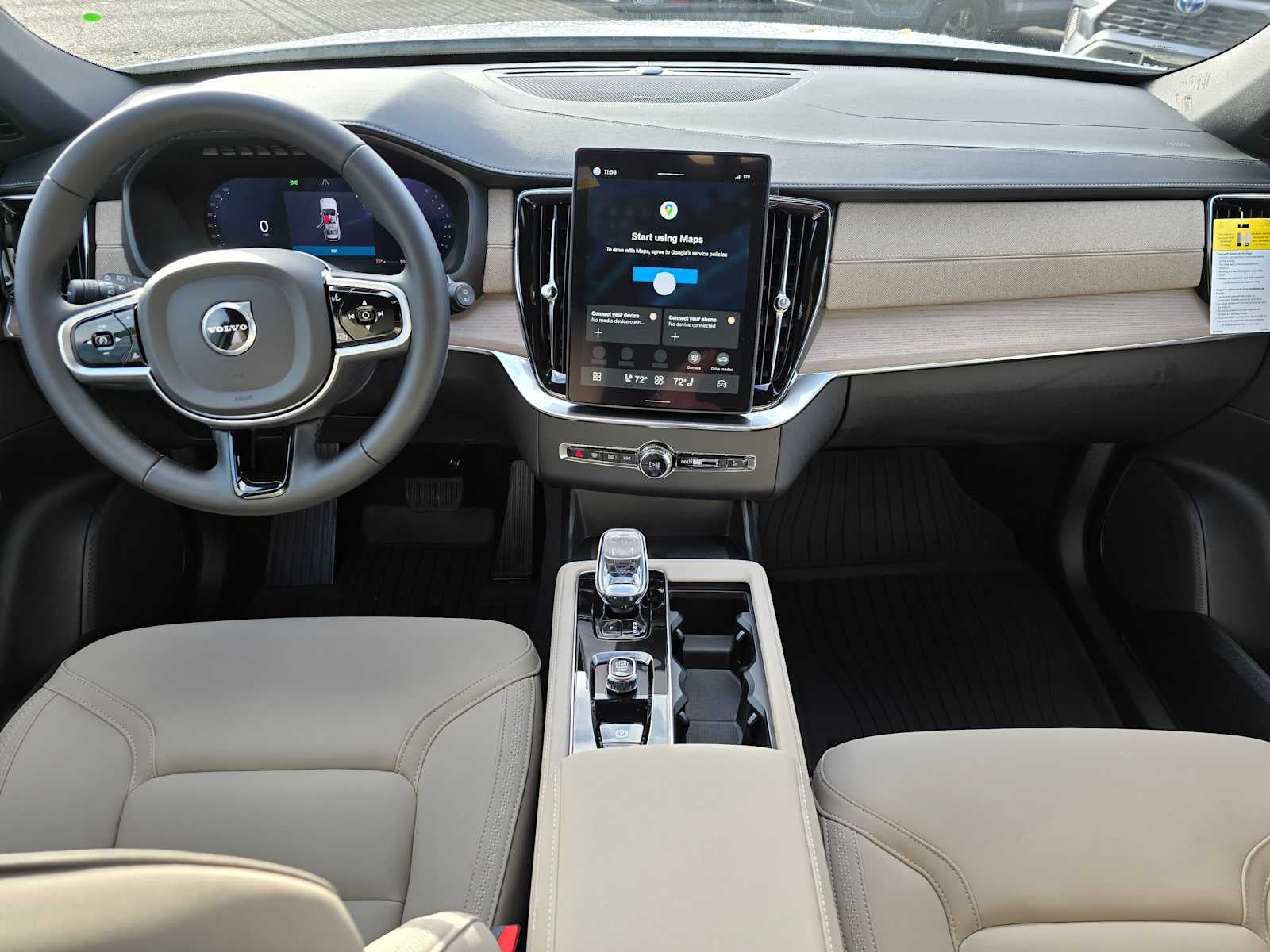 2026 Volvo XC90 Plus