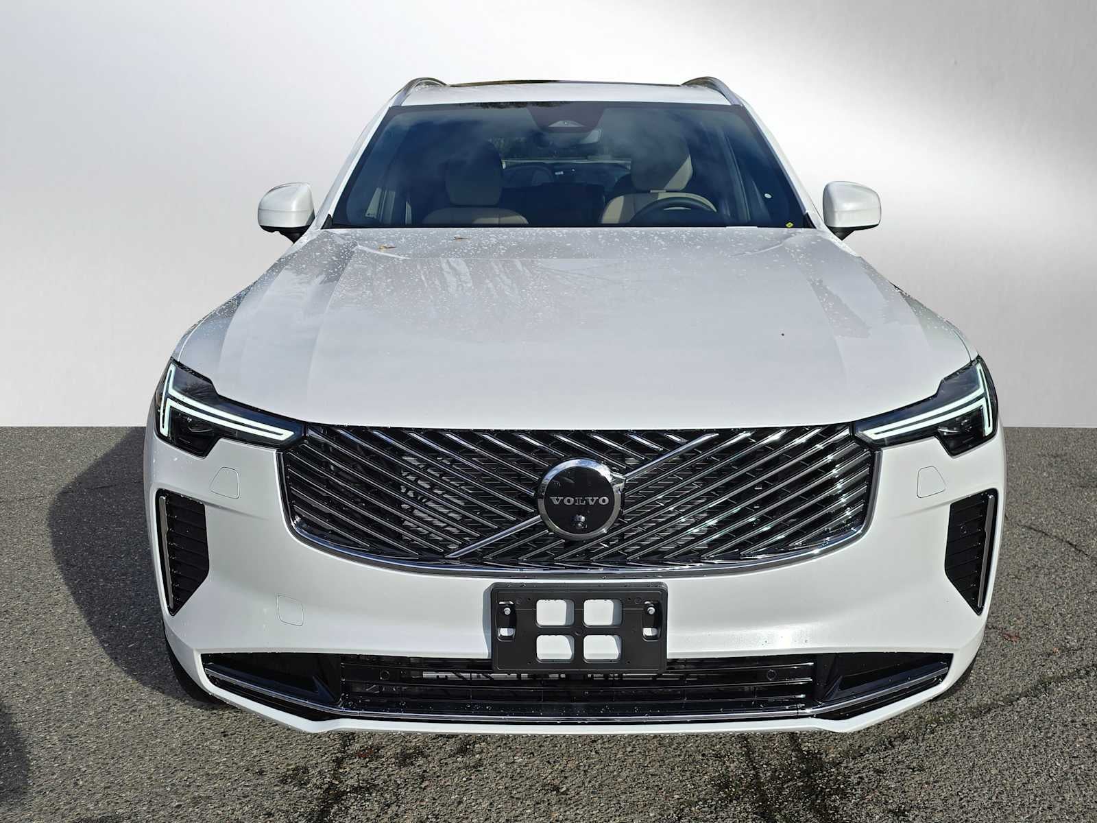 2026 Volvo XC90 Plus