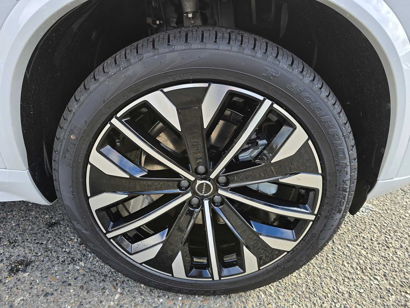 2026 Volvo XC90 Plus