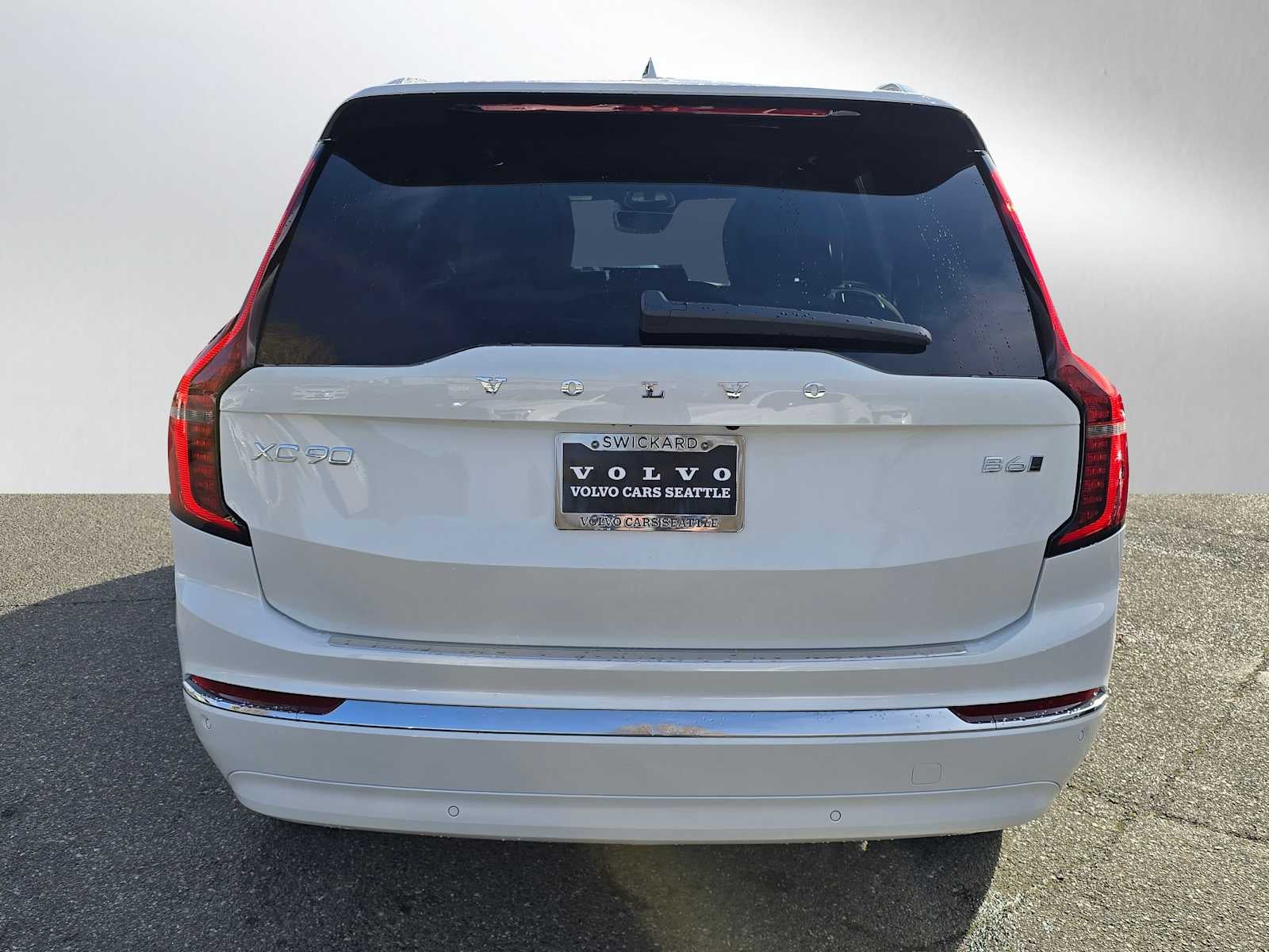 2026 Volvo XC90 Plus