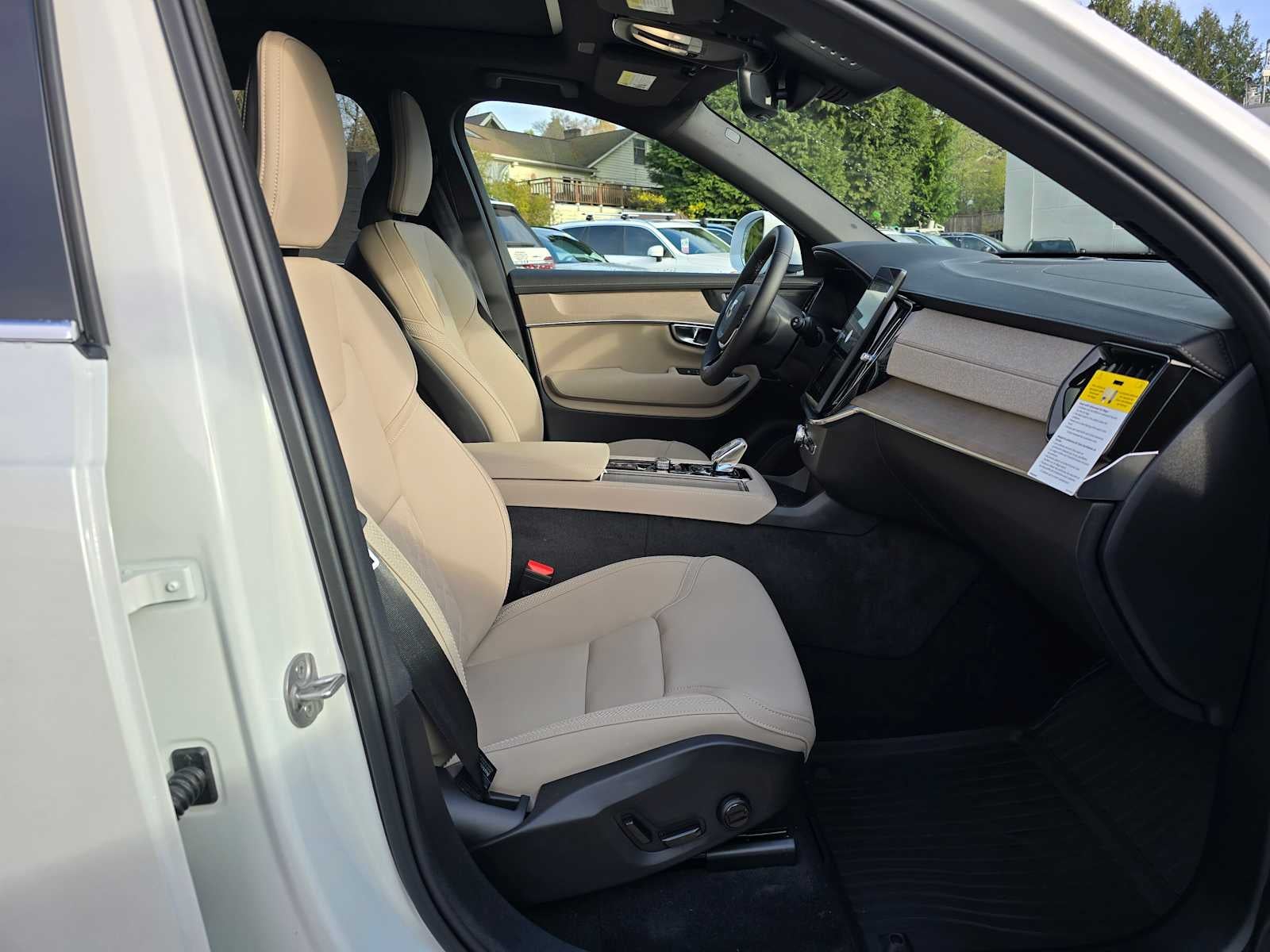 2026 Volvo XC90 Plus