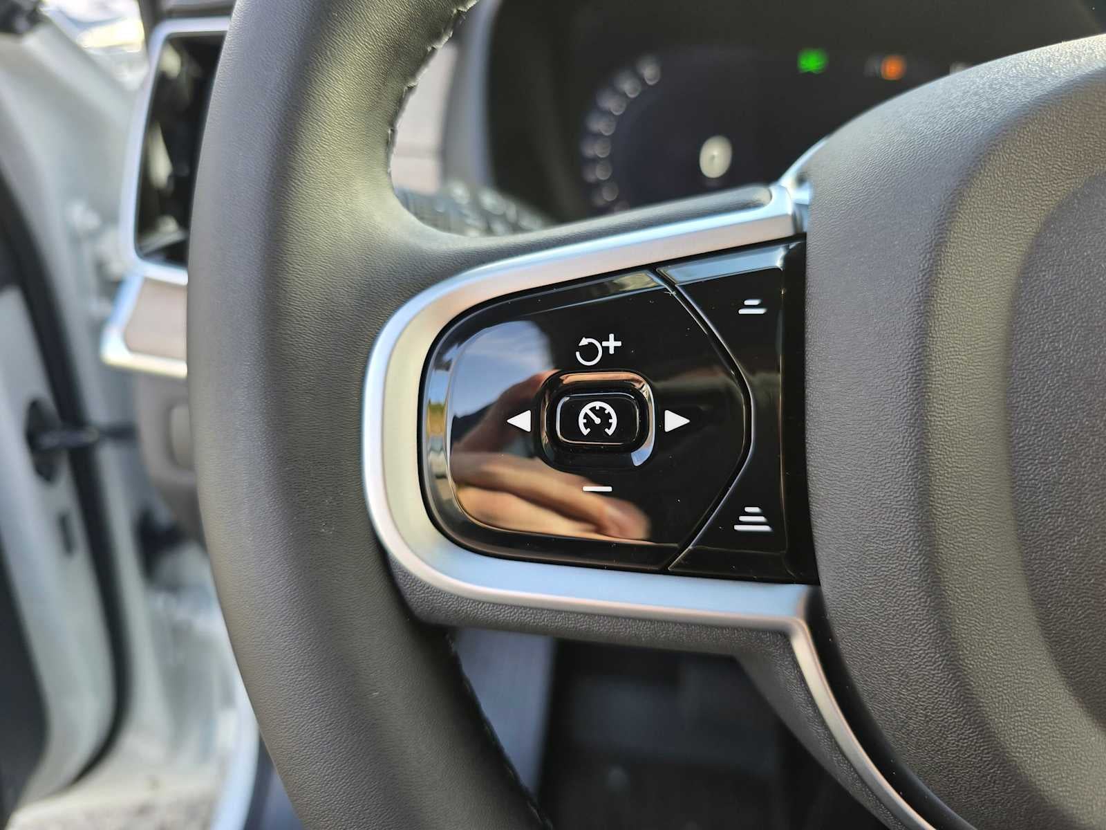 2026 Volvo XC90 Plus