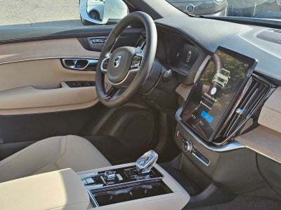 2026 Volvo XC90 Plus