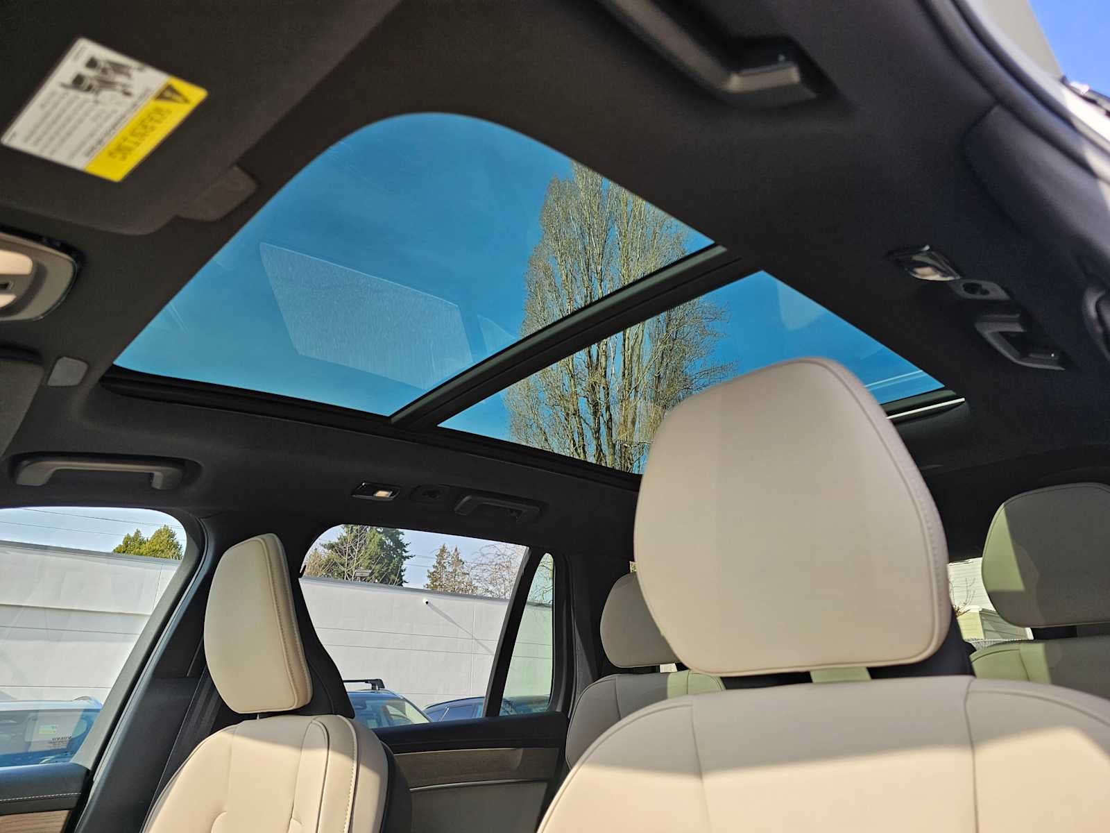 2026 Volvo XC90 Plus