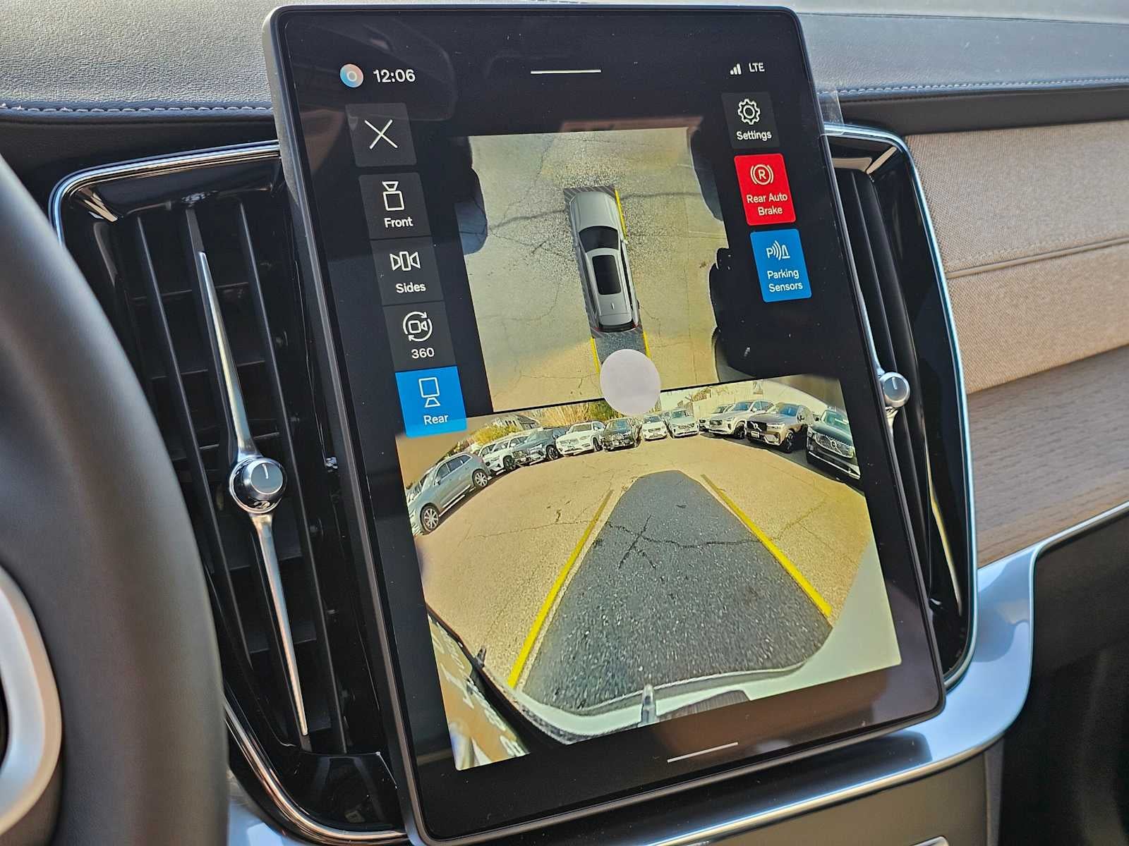 2026 Volvo XC90 Plus