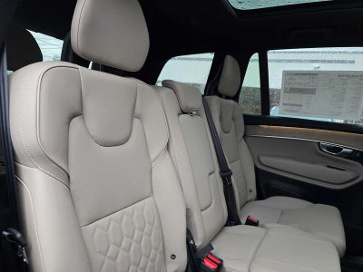 2026 Volvo XC90 Plus