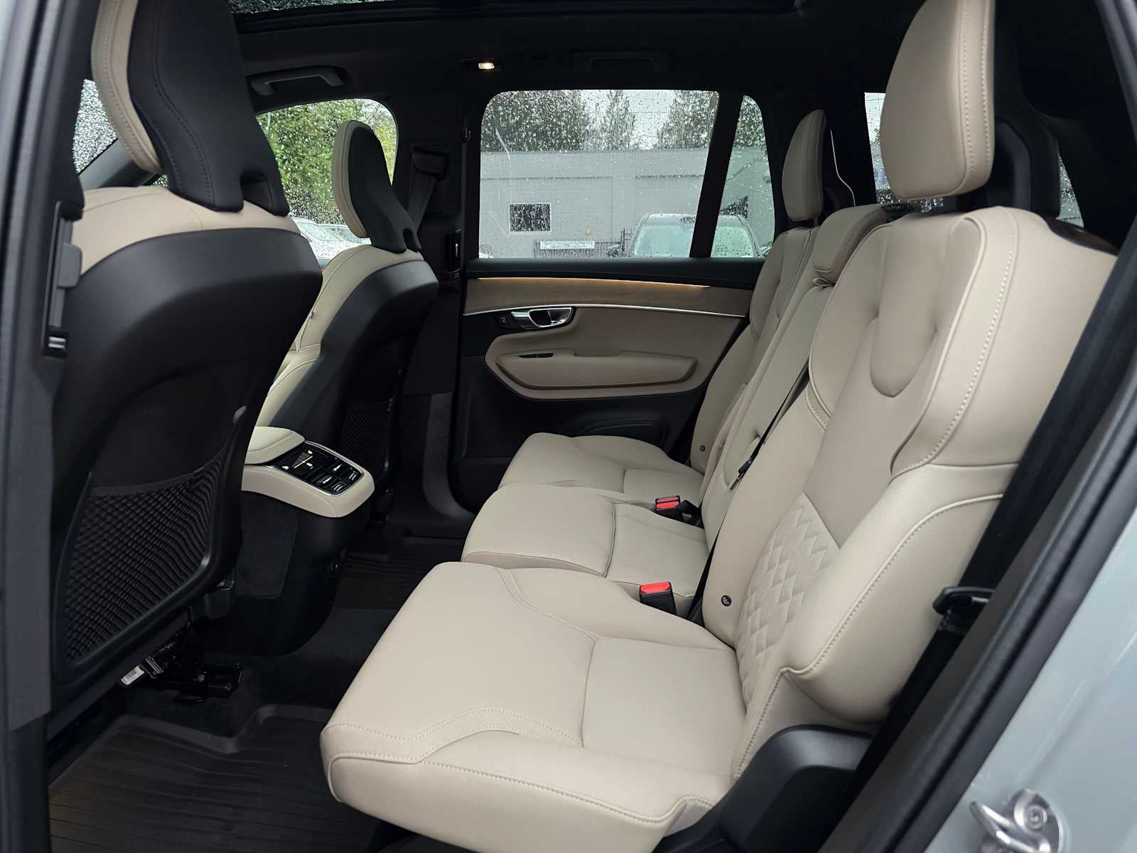 2026 Volvo XC90 Plus
