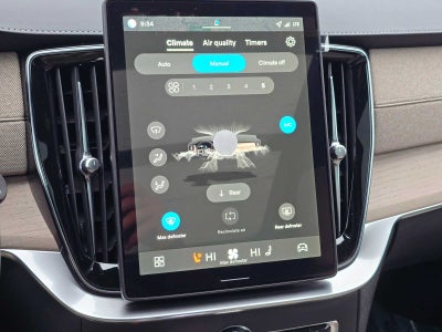 2026 Volvo XC90 Plus
