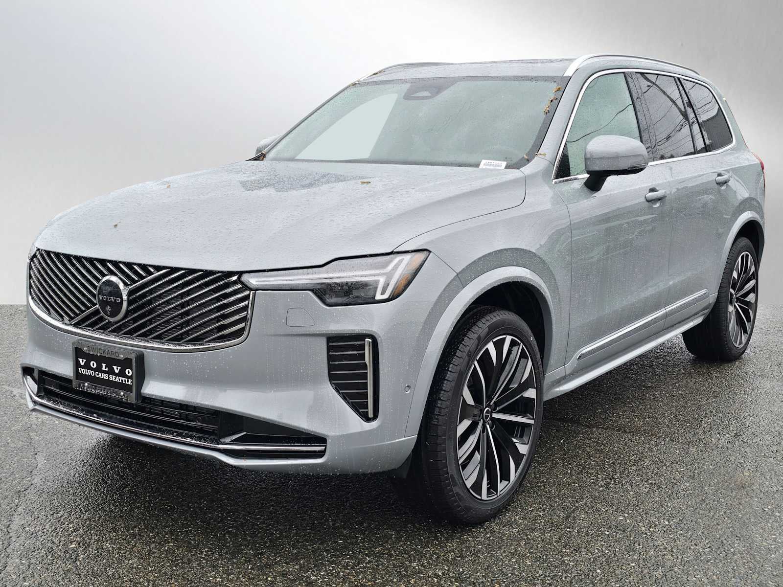 2026 Volvo XC90 Plus
