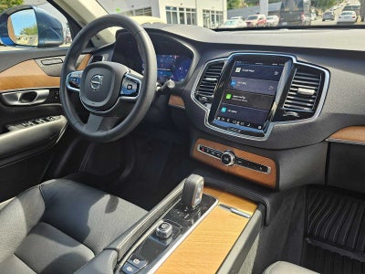 2024 Volvo XC90 Plus Bright Theme