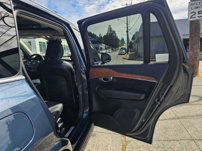 2024 Volvo XC90 Plus Bright Theme