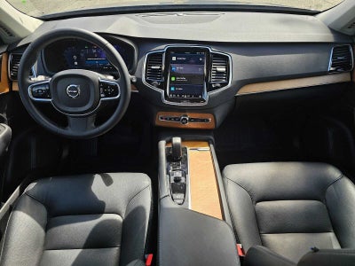 2024 Volvo XC90 Plus Bright Theme