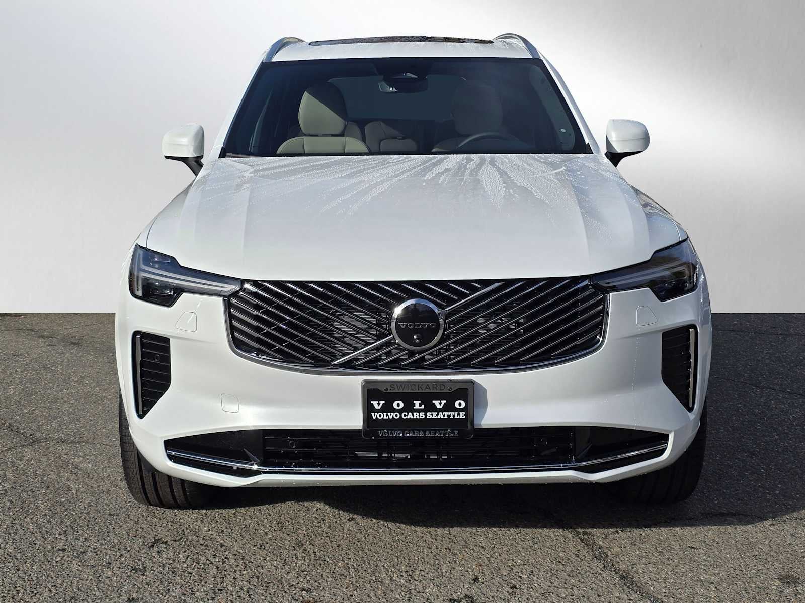 2026 Volvo XC90 Plus