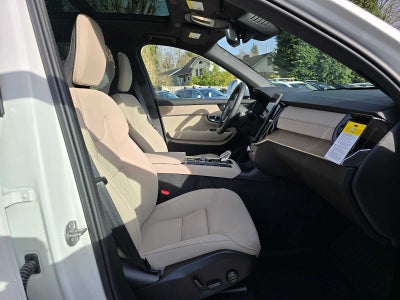 2026 Volvo XC90 Plus