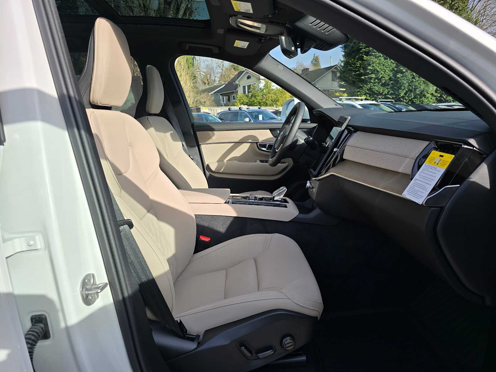 2026 Volvo XC90 Plus