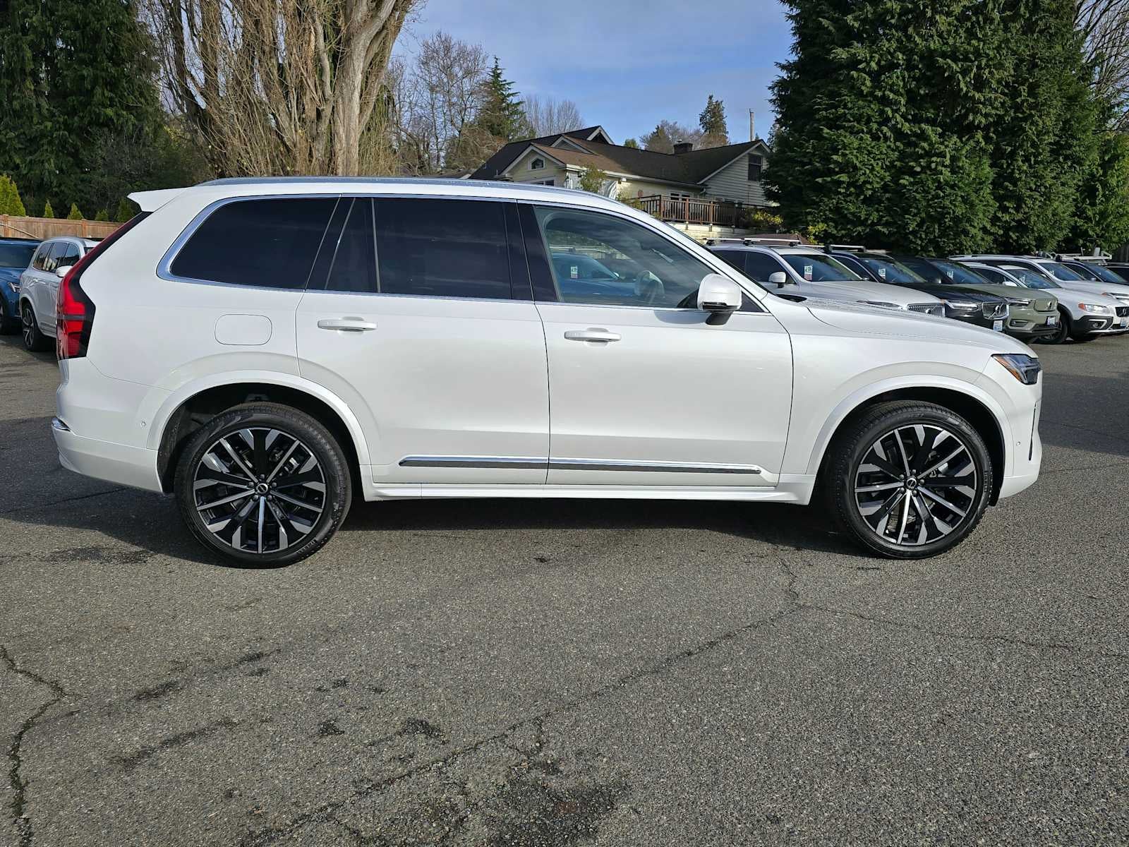 2026 Volvo XC90 Plus
