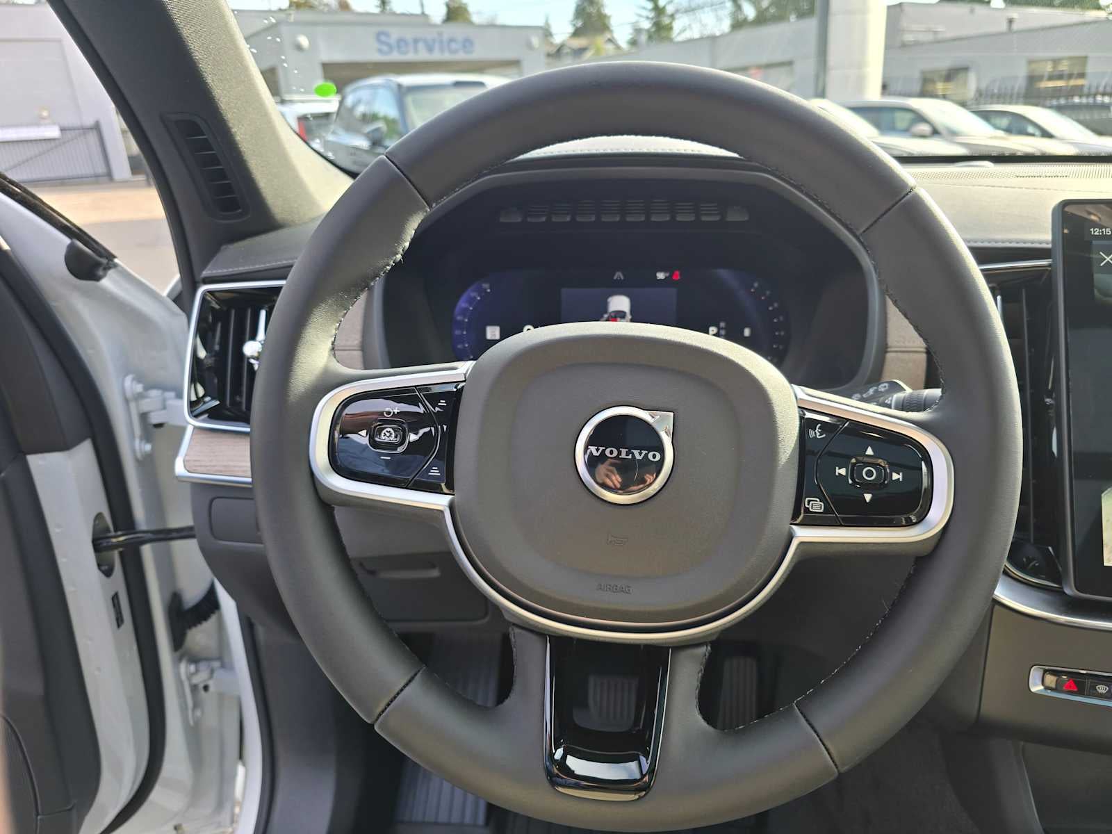 2026 Volvo XC90 Plus