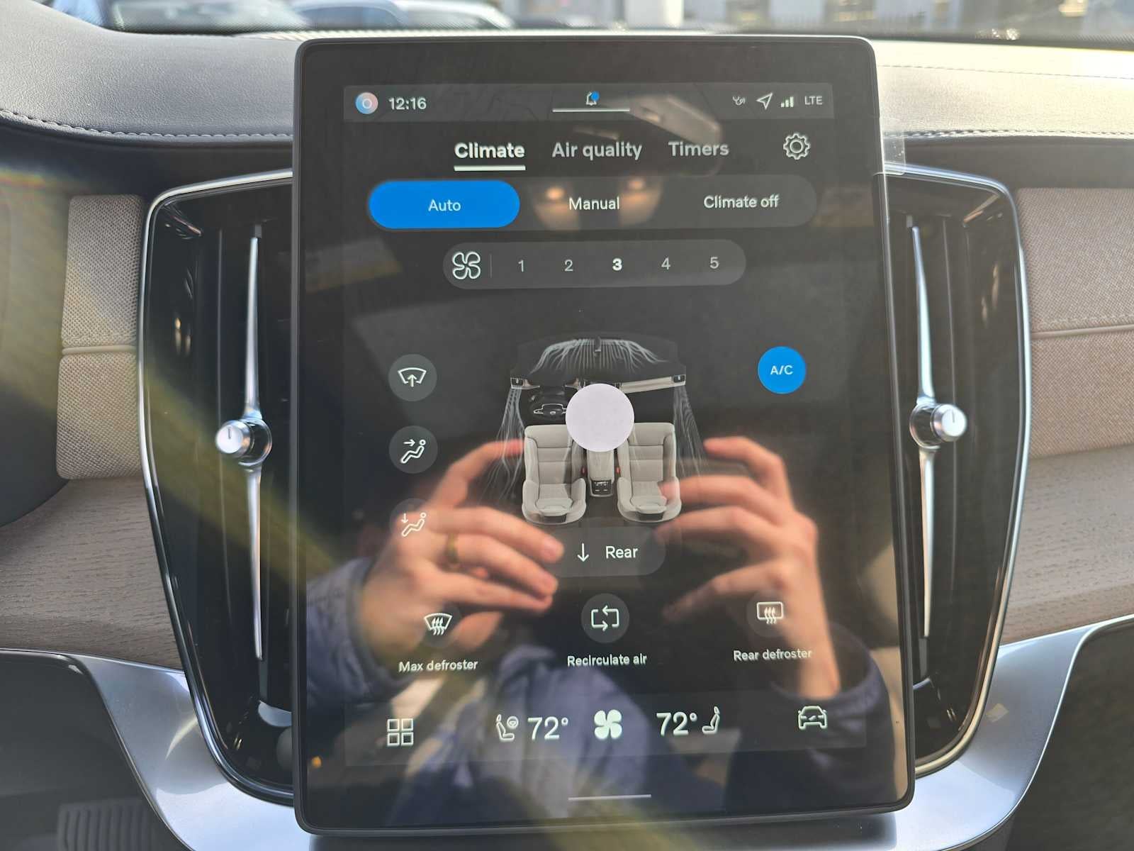 2026 Volvo XC90 Plus