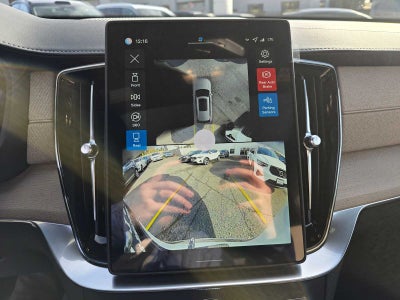 2026 Volvo XC90 Plus