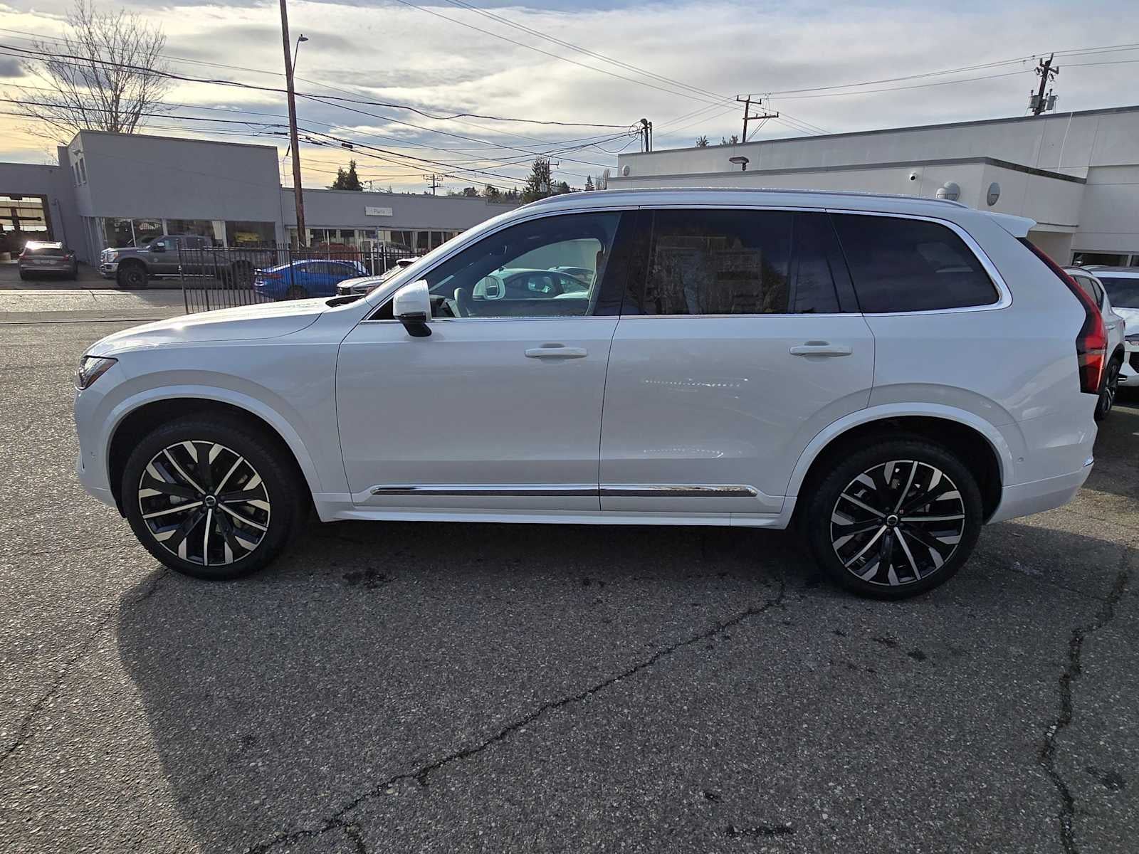 2026 Volvo XC90 Plus
