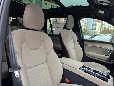 2026 Volvo XC90 Plus