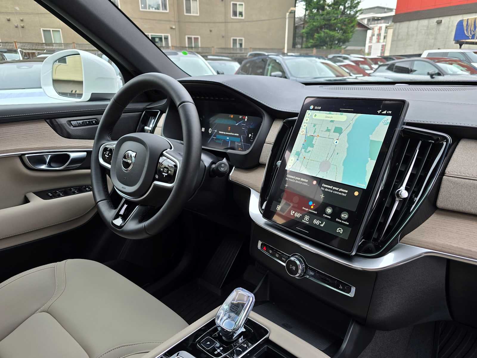 2026 Volvo XC90 Plus