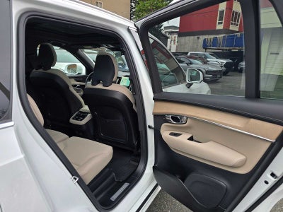 2026 Volvo XC90 Plus