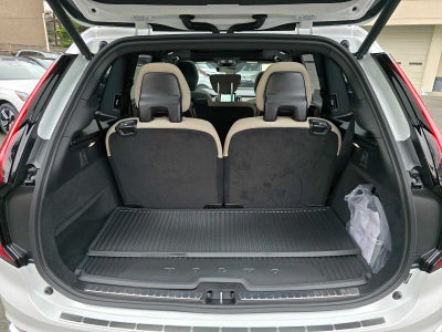 2026 Volvo XC90 Plus